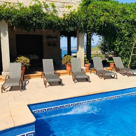 Villa Casa Da Lomba Piscina Y Vistas Al Mar En Baiona
